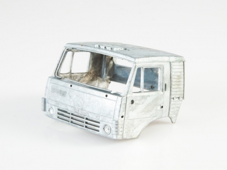 1420AVD Сборная модель КАМАЗ-53212 контейнеровоз AVD Models