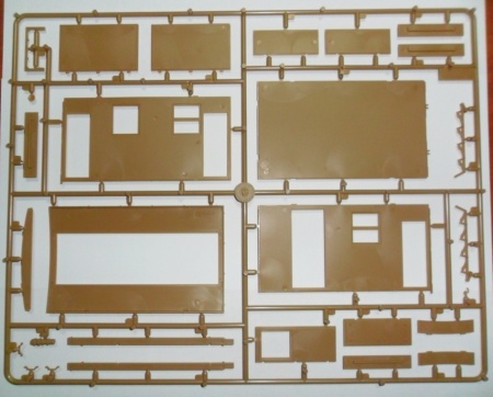 35414 V3000S/SS M Maultier с санитарной будкой, Германский санитарный автомобиль ІІ МВ ICM