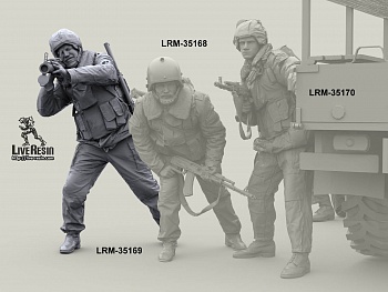 LRM35169 Военнослужащий ВВ, ведет огонь из РПГ-18