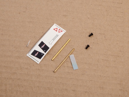 1527AVD Сборная модель Электромобиль РАФ-2204 AVD Models