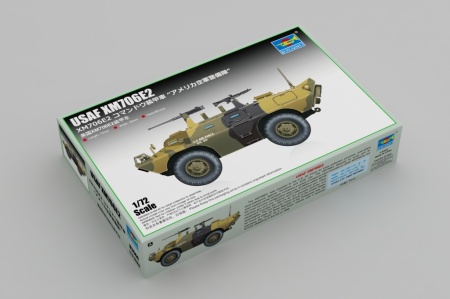07444P Сборная модель Американский бронетранспортёр USAF XM706E2 Trumpeter