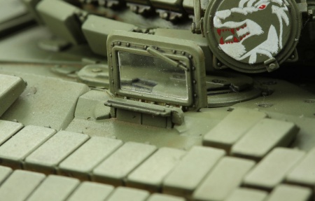 TS-033   RUSSIAN MAIN BATTLE TANK T-72B1 1/35 Meng