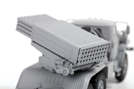 5051 Реактивная система залпового огня Град 4320 Звезда