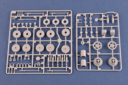 84558HB Pz.Kpfw.VI Sd.Kfz.182 Tiger II Hobby Boss