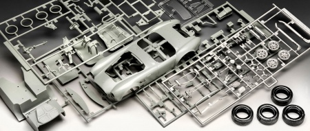 07669RE Британский спортивный автомобиль AC Cobra 289 Revell