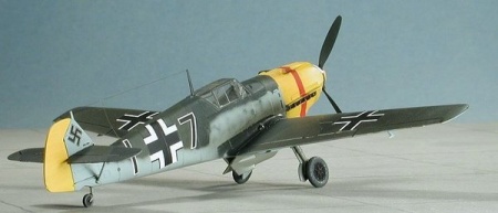 60755 Messerschmitt Bf 109E-4/7 Trop Tamiya