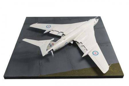A12008 Самолет Handley Page Victor B.2 1/72 Airfix