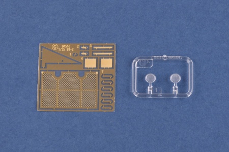 84516HB Soviet BT-2 Tank (late) Hobby Boss