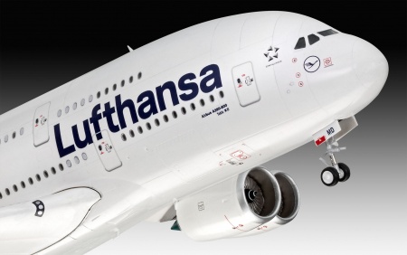 03872RE Самолет Airbus A380-800 Lufthansa New Livery Revell 03872RE Самолет Airbus A380-800 Lufthansa New Livery Revell