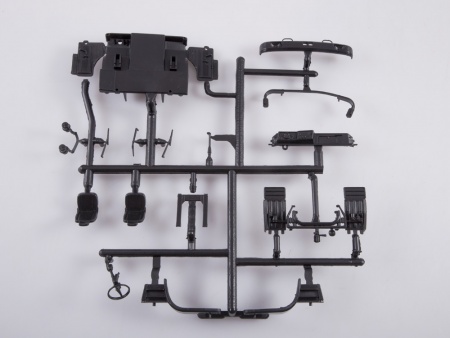 7068AVD Сборная модель Skoda-110 с полуприцепом ALKA N13CH AVD Models