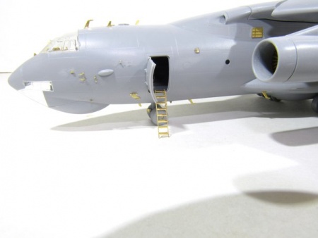 144208 Заглушки и колодки Ил-76 от Звезды (1:144)