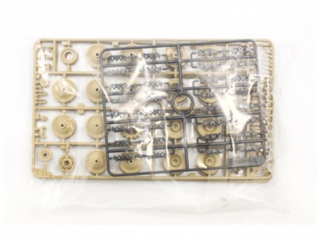 35203 Самоходное противотанковое орудие Jagdpanther, поздняя версия, с одной фигурой. Tamiya