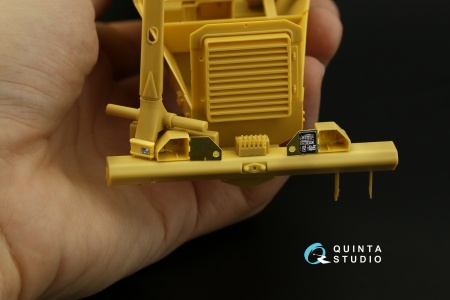 QD35042 3D Декаль интерьера кабины Buffalo 6x6 MPCV (Bronco)