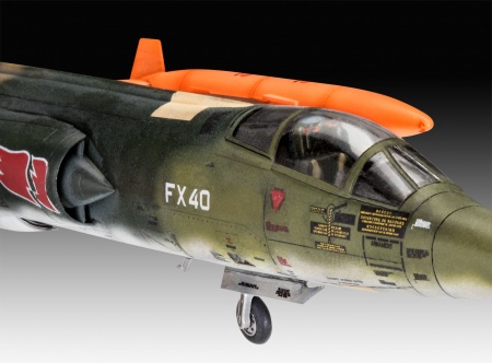 03879RE Истребитель F-104 G Starfighter NL/B Revell