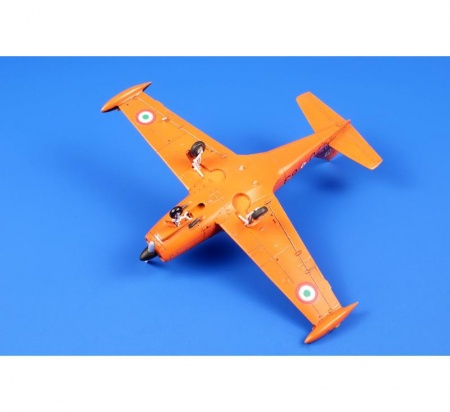 SH72418 SIAI-Marchetti SF-260M/AM/W Special Hobby