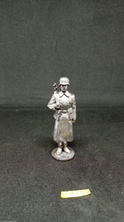 Набор фигурок Н-7-052 Немецкий рядовой Зима 1943 Солдатики "Ура"