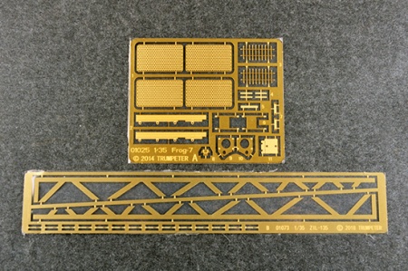 01073P Russian Zil-135 Trumpeter