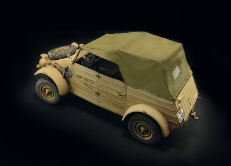 7405ИТ Автомобиль Kdf. 1 Typ 82 K?belwagen Italeri