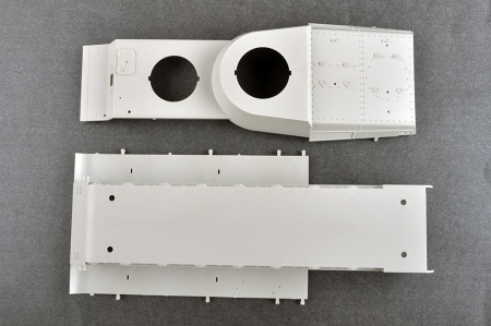 09591P Сборная модель Soviet T-100Z Heavy Tank Trumpeter