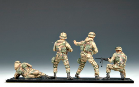 00410P US 101st Airborne Division Crew Trumpeter