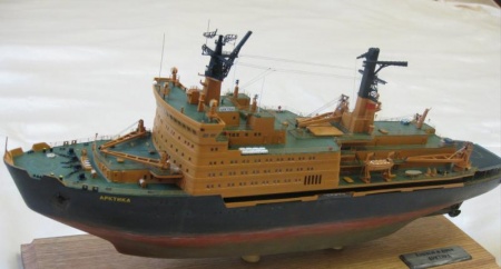40002 Атомный ледокол Арктика ARK model