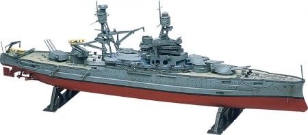 10302RE Линейный корабль класса Пенсильвания USS Arizona Revell