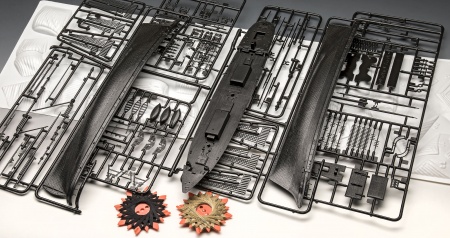 05430RE Подарочный набор Клипер Cutty Sark 150th Anniversary Revell