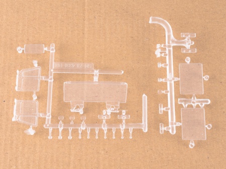 1257KIT Сборная модель ЗИЛ-133Г4 бортовой (с тентом) AVD Models