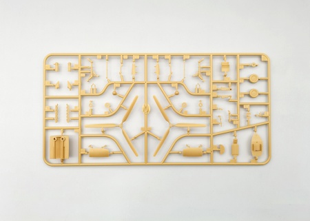 AH48A002 Двухместный немецкий самолет WESERLUG P.1003/1 Amusing Hobby