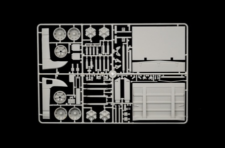 3939ИТ Грузовик IVECO TURBOSTAR 190.42 CANVAS TRUCK Italeri