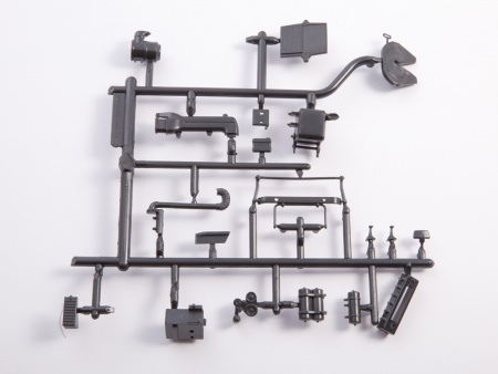 1514AVD Сборная модель КАМАЗ-5490-S5 AVD Models