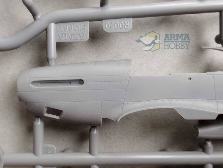 AH70038 P-51 B/C Mustang™ Arma Hobby