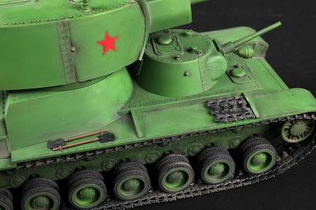 09591P Сборная модель Soviet T-100Z Heavy Tank Trumpeter