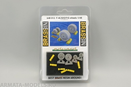 648012 Конверсия F-4 Fantom II seat  (колеса основных стоек шасси )