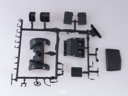 7060AVD Сборная модель МАЗ-200В с полуприцепом НАМИ-790 AVD Models