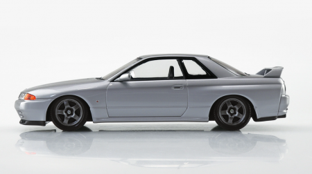 06356 Nissan Skyline GT-R R32 (Spark Silver) Aoshima