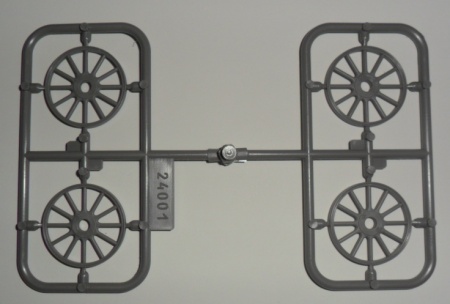 24010 Model T 1911 с американскими механиками ICM