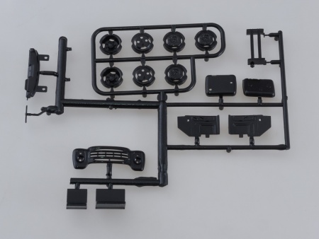 1028KIT Сборная модель ТСВ-6 (ЗИЛ-130), 1970 г. AVD Models