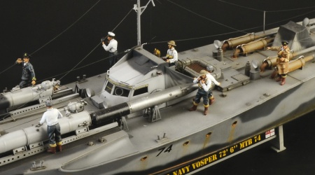 5624ИТ КАТЕР Vosper MTB 74 with crew Italeri
