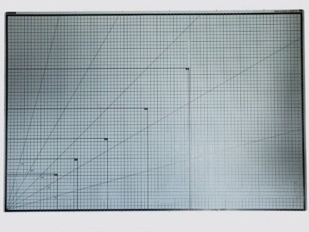 100112RK Коврик для резки А1, 3 слоя, серый черный