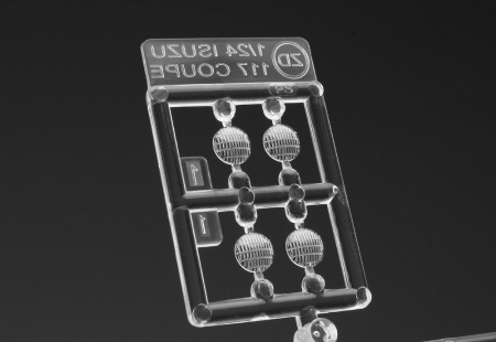 21144-Автомобиль ISUZU 117 COUPE EARLY VER Hasegawa