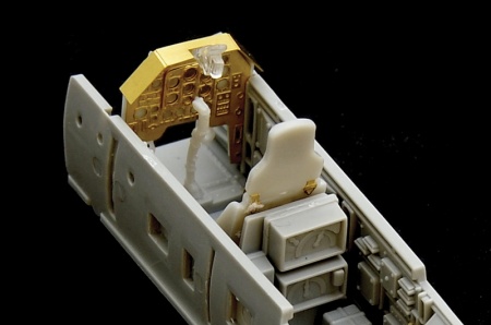 2709ИТ Самолет JU-87 D-5 STUKA Italeri