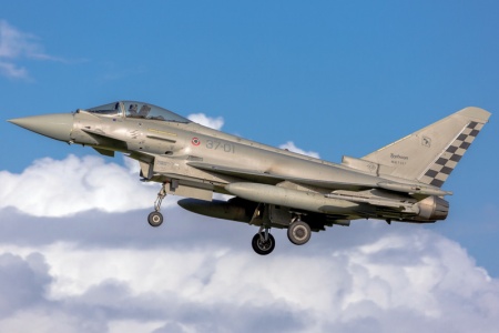 1355ИТ Самолет EF-2000 Typhoon (одноместный) Italeri