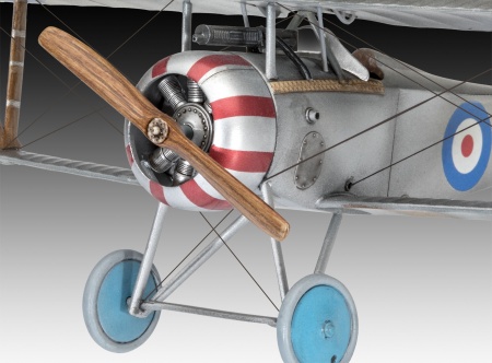 03885 Французский истребитель Nieuport 17 Revell