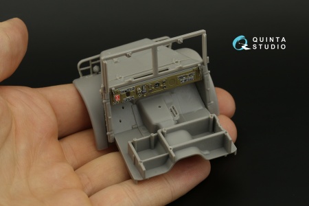 QD35061 3D Декаль интерьера кабины Dodge M37 (Roden)