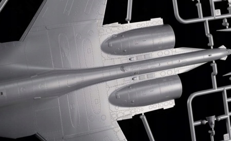 L7210 Российский самолет Су-35С, Su-35S Flanker E Great Wall