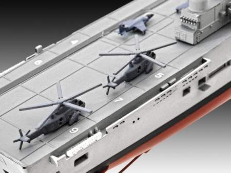 05172RE Линейный крейсер HMS Инвинсибл (Фолклендская война) Revell 05172RE Линейный крейсер HMS Инвинсибл (Фолклендская война) Revell