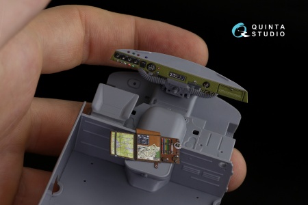 QD35040 3D Декаль интерьера кабины UAZ-452 (Zvezda)