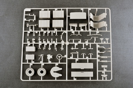 01079P Колесный эвакуационный тягач КЭТ-Т Trumpeter