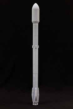 AM145043 Ракета Фалкон 9 Falcon со спутниками Старлинк AM145043 Ракета Фалкон 9 Falcon со спутниками Старлинк